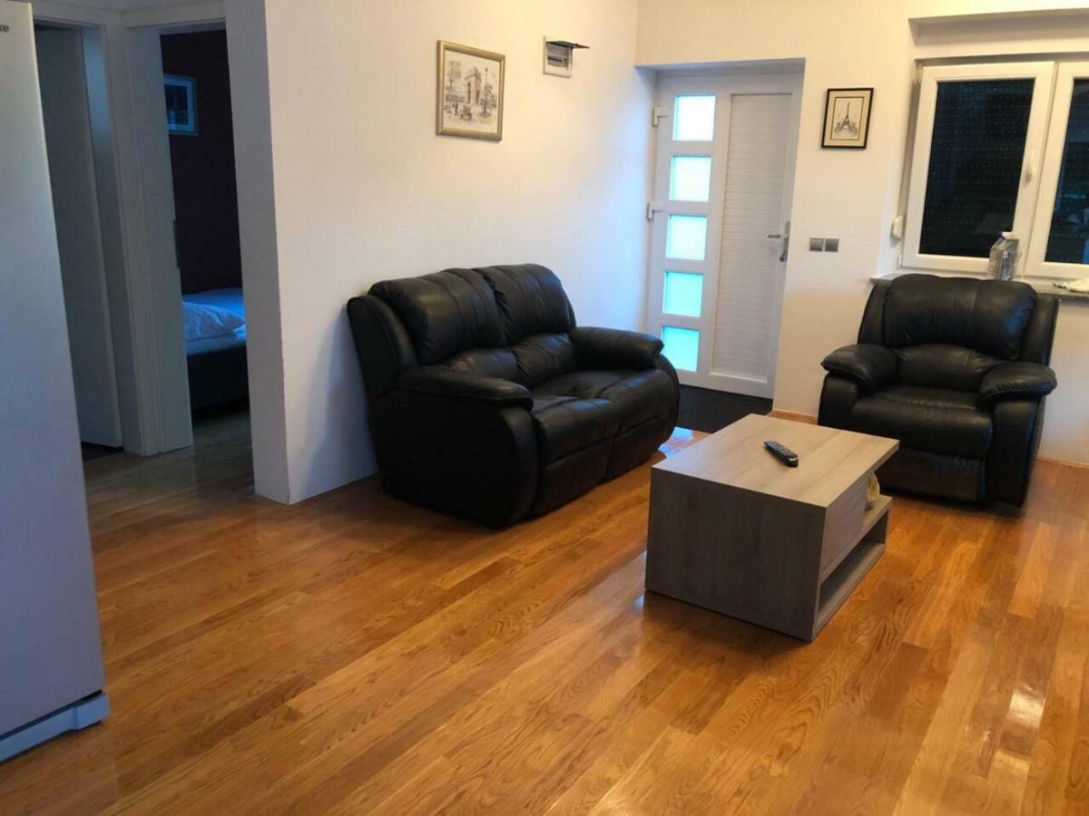 Apartment Nicole Novalja Eksteriør billede